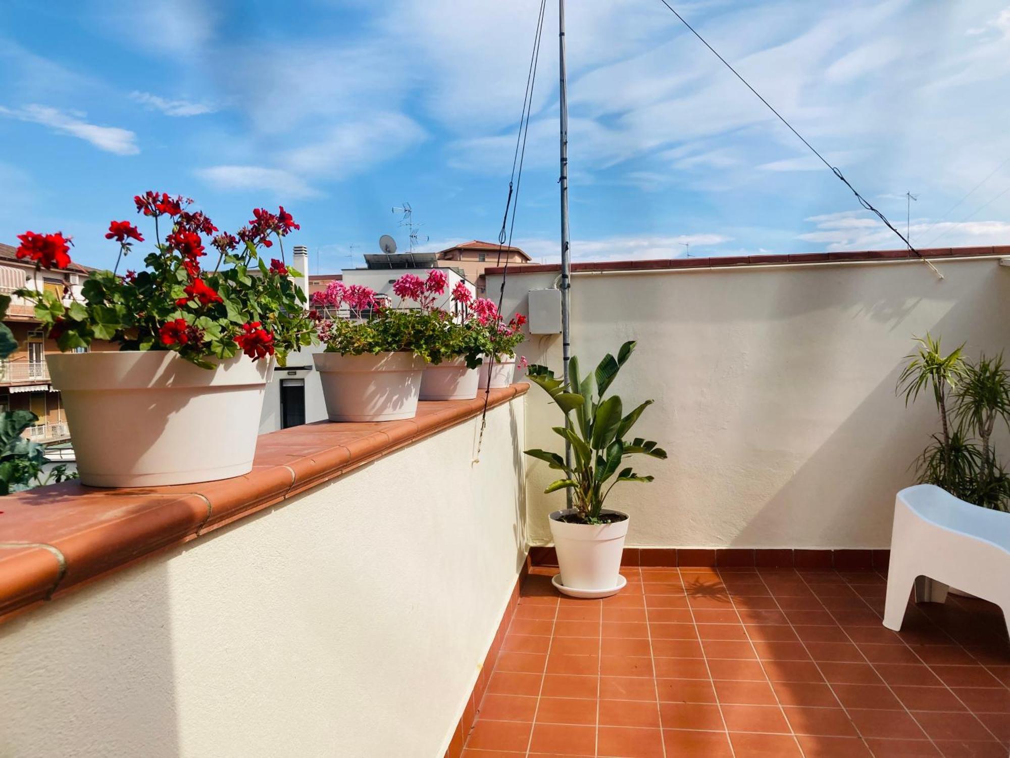 Lavica Di Mezzo Apartments Catania Exterior photo